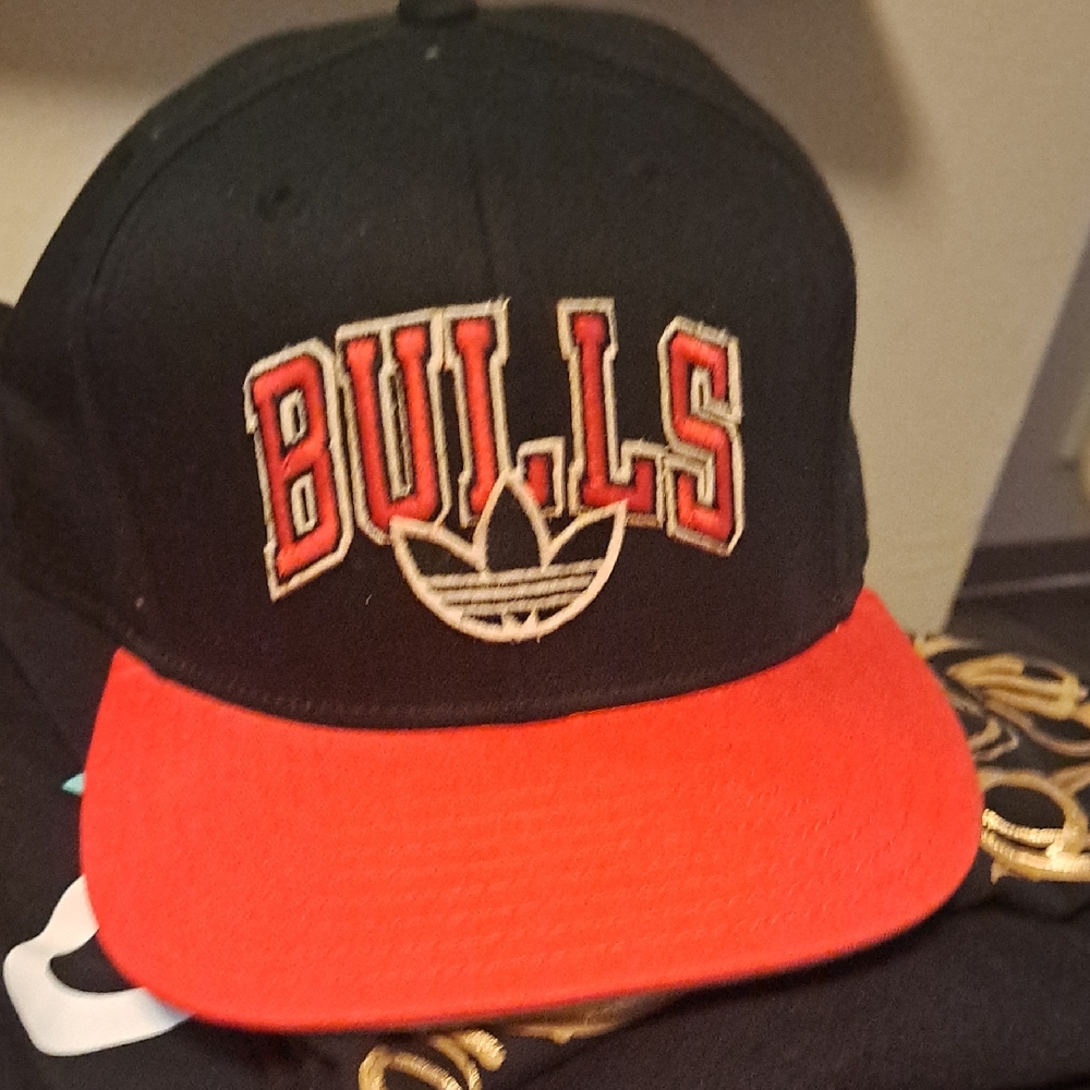 Adidas Bulls Logo Cap with Black and Cream